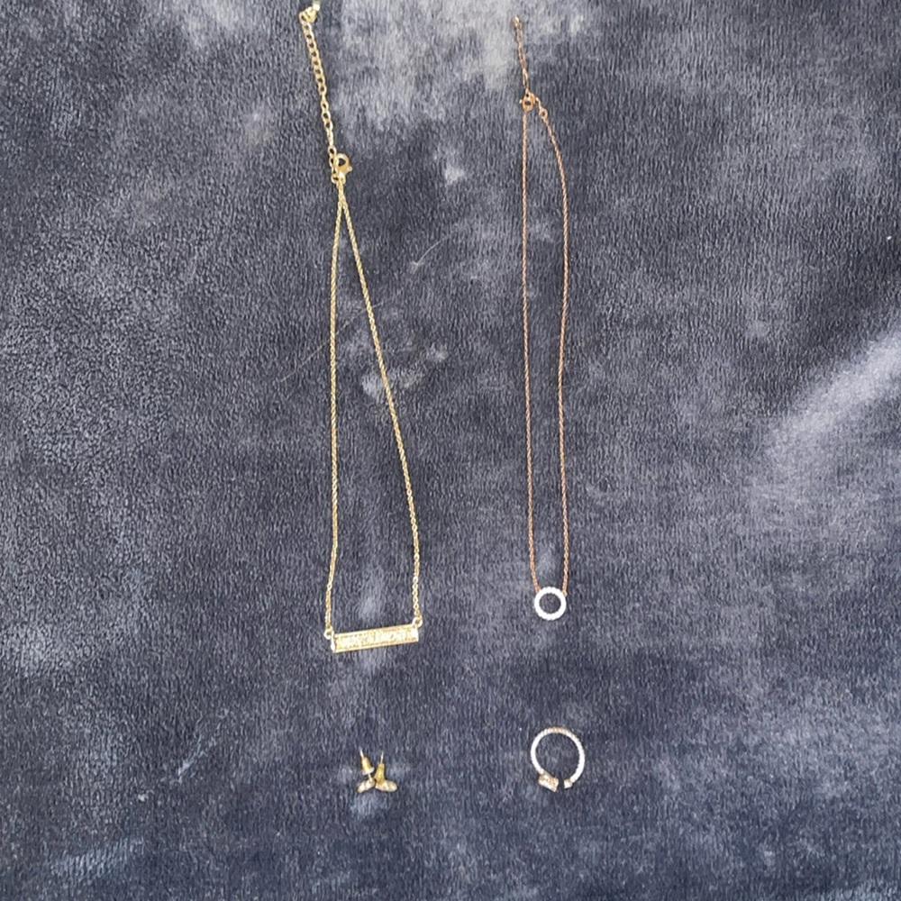 Individual or Set of Jewelry: Necklaces, Ring, Earrings